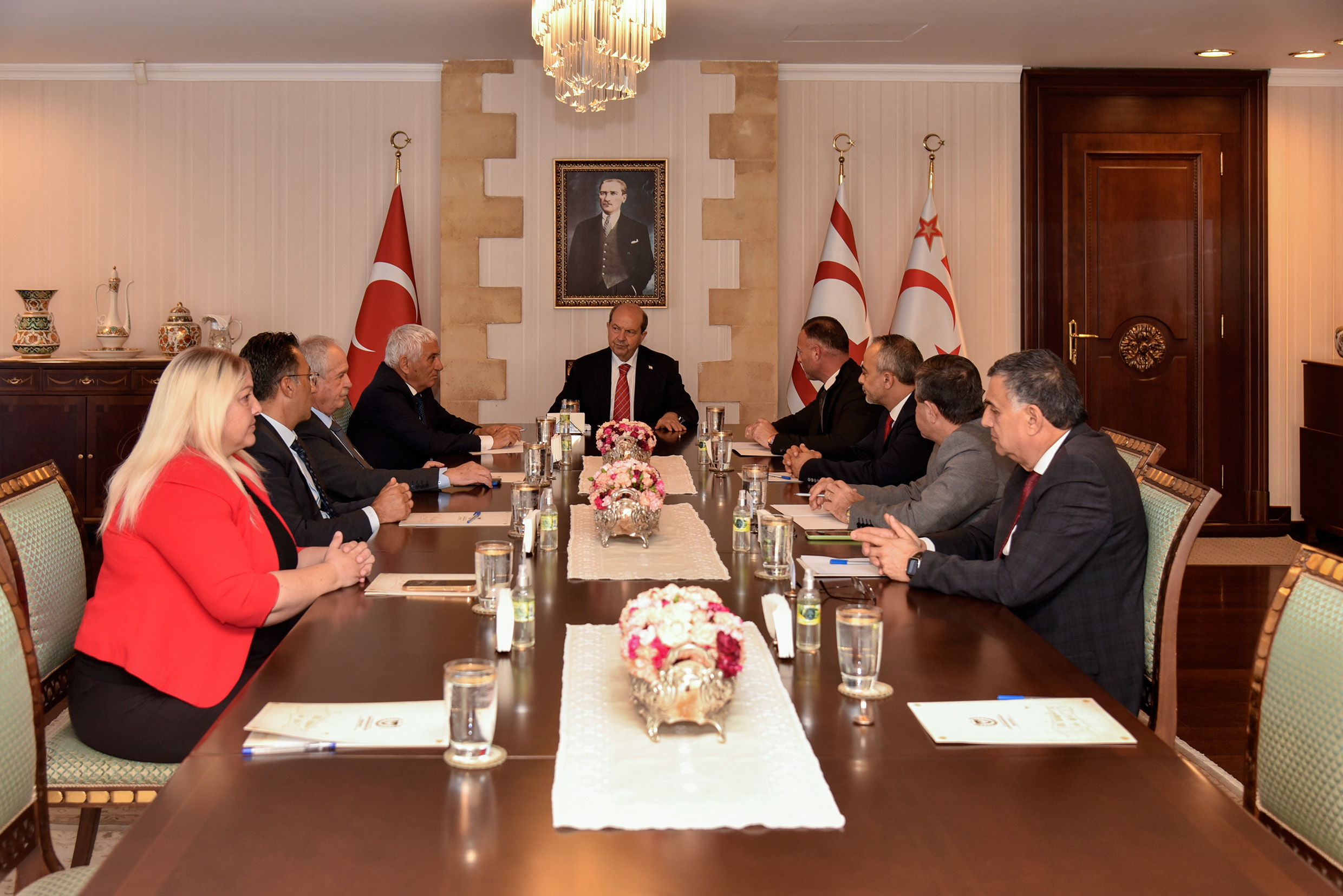 Güncelleme… Cumhurbaşkanlığı’nda “karayollarındaki aydınlatmalarla ilgili bilgilendirme toplantısı” yapıldı