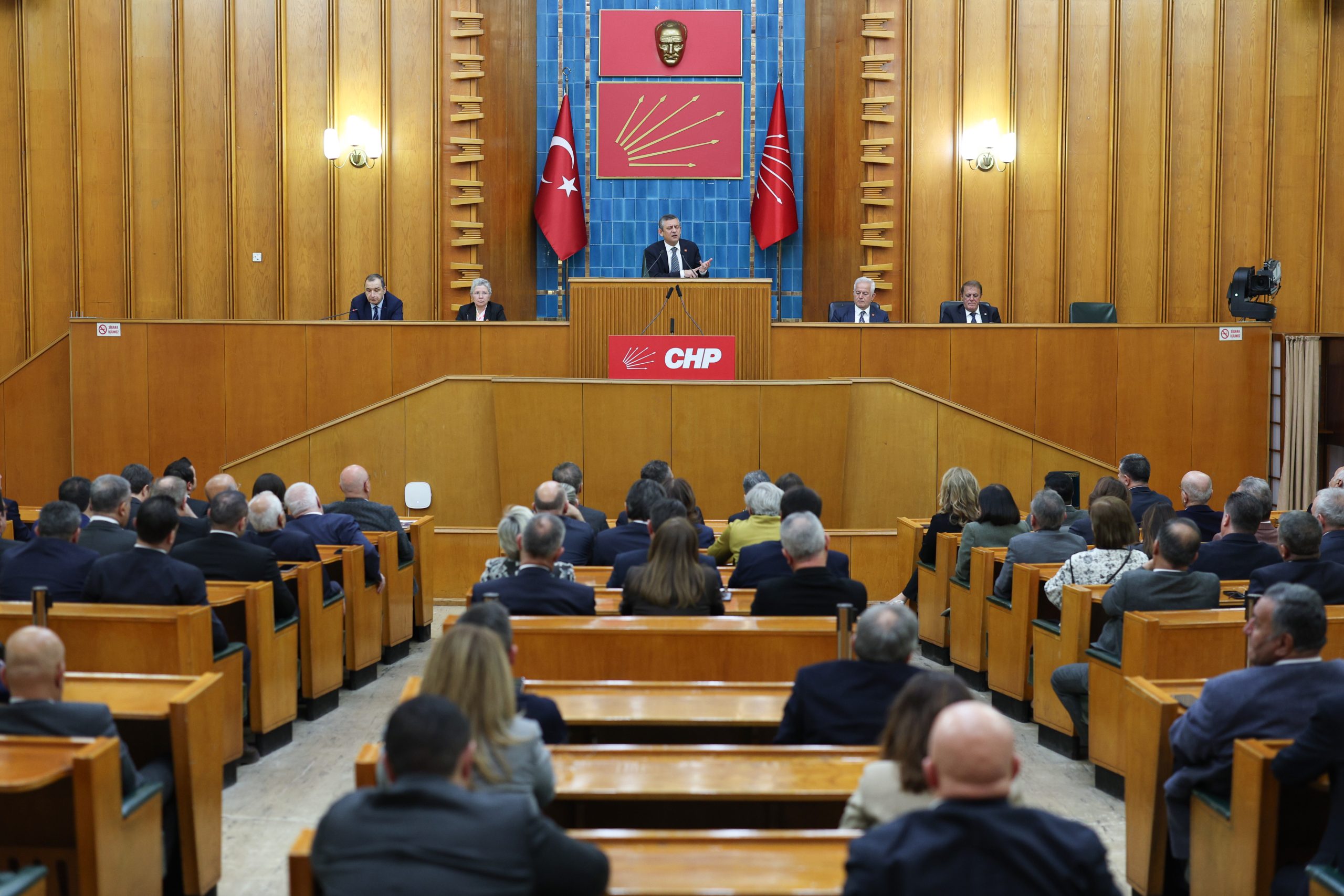 CHP TBMM Grubu, Ekrem İmamoğlu’nu cumhurbaşkanı adayı olarak belirledi