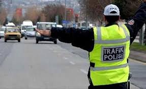 1 haftada 50 kaza, 15 yaralı, 2 milyon TL’lik hasar… Yaklaşık bin sürücü süratten rapor edildi