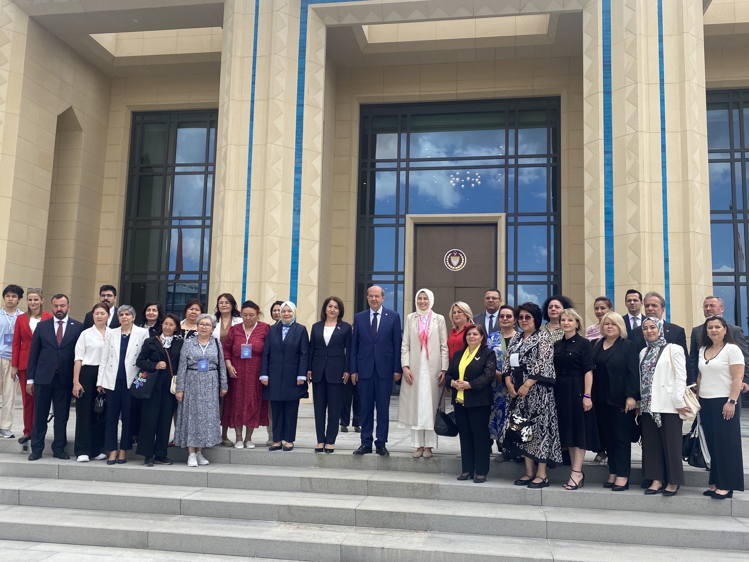 Cumhurbaşkanı Tatar, TÜRKPA Kadın Zirvesi heyetini kabul etti