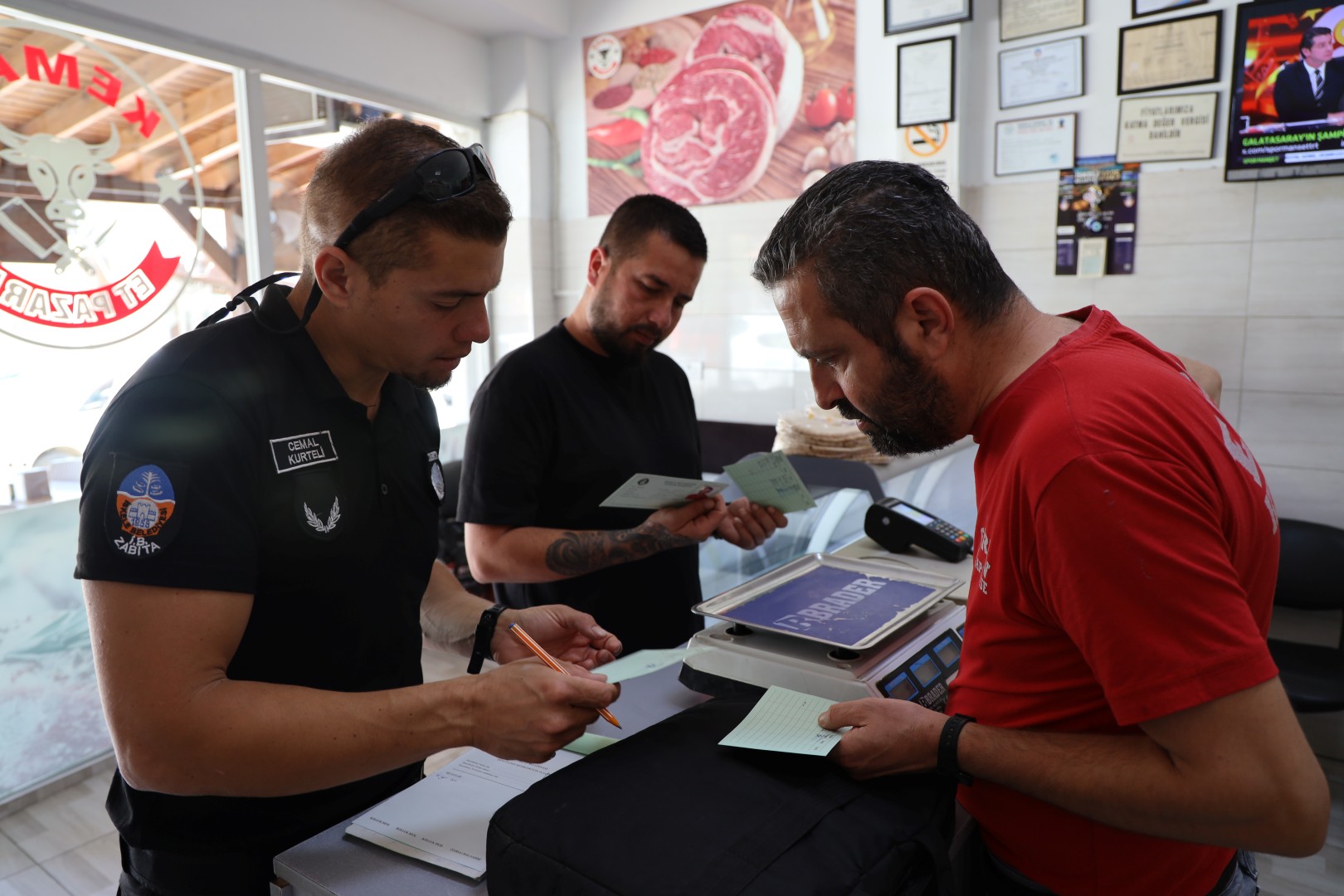İskele Belediyesi kasapları denetledi