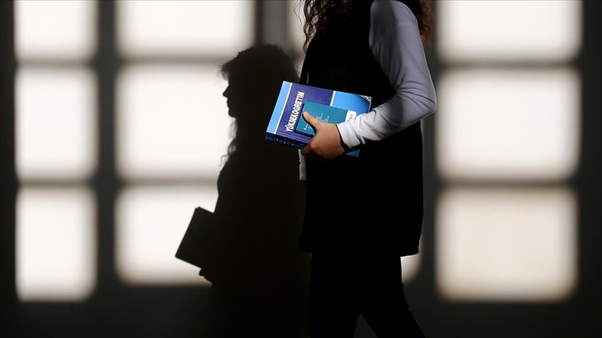 TC Üniversitelerinde uzaktan ve ikinci öğretim için katkı payları ile öğrenim ücretleri belirlendi