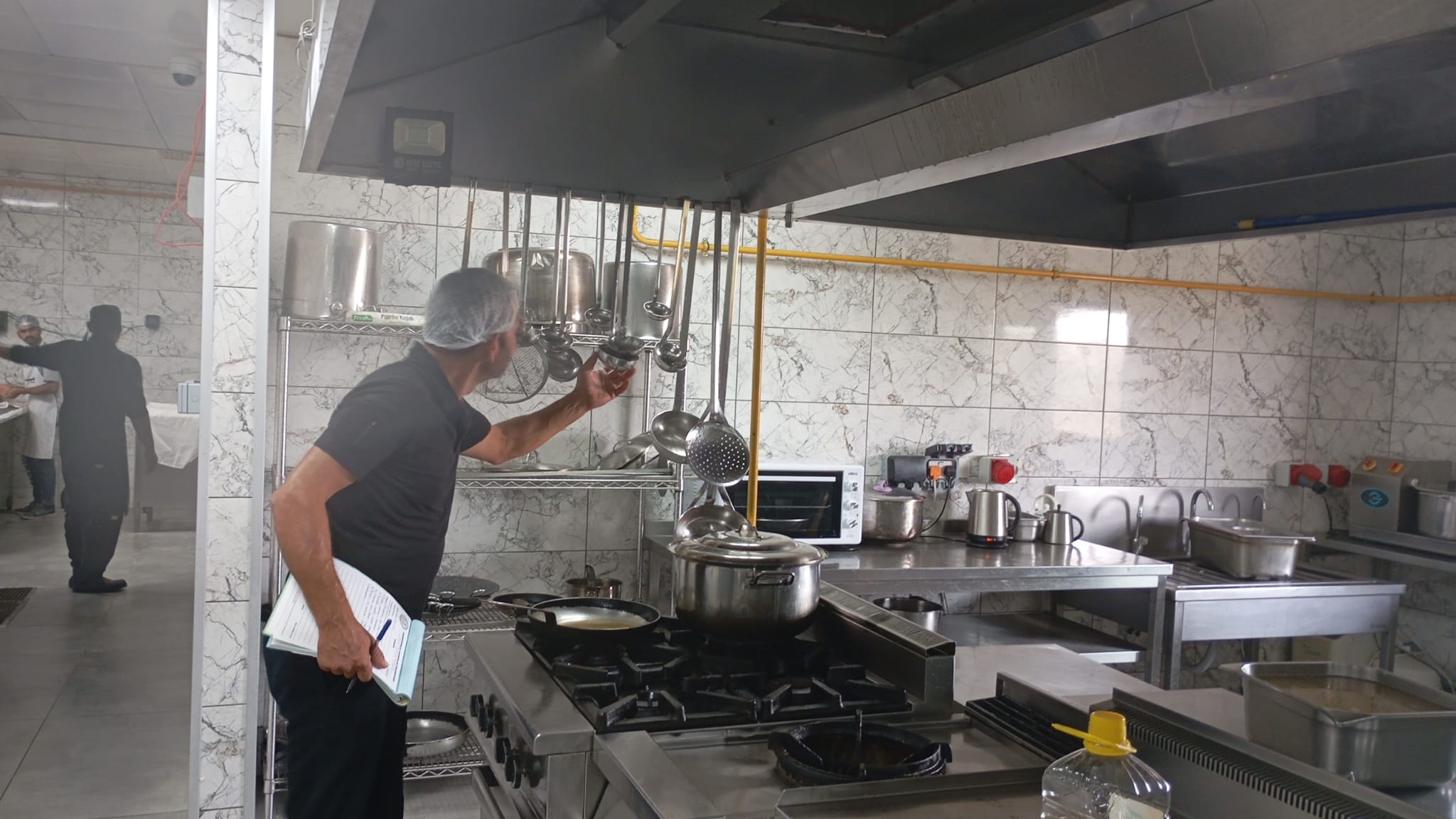 Değirmenlik Akıncılar Belediyesi 48 iş yerini denetledi, 3 iş yerine ceza kesti