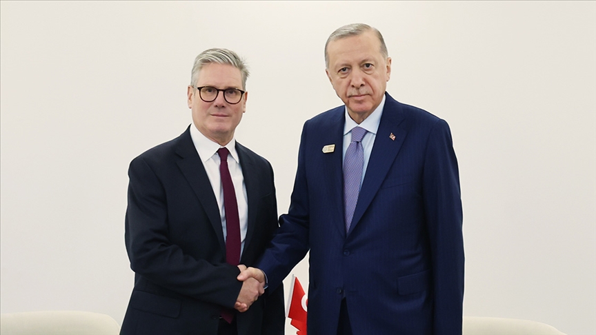 Erdoğan ile Starmer telefonda görüştü