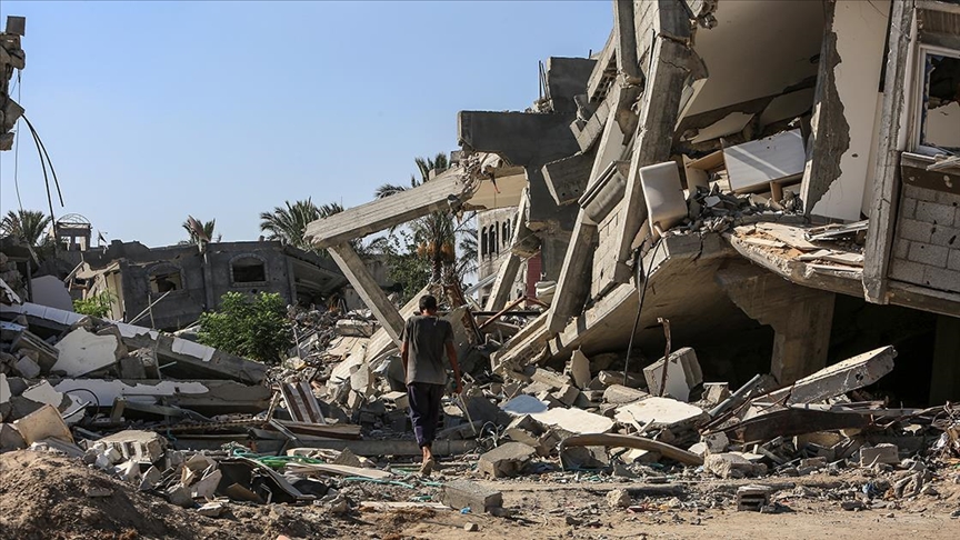 İsrail’in Gazze’ye saldırılarında can kaybı son 24 saatte 98 artarak 60 bin 430’a çıktı
