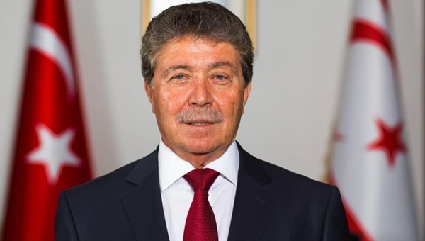 Başbakan Üstel, Mevlid Kandili’nin huzur, barış ve kardeşlik getirmesi temennisinde bulundu