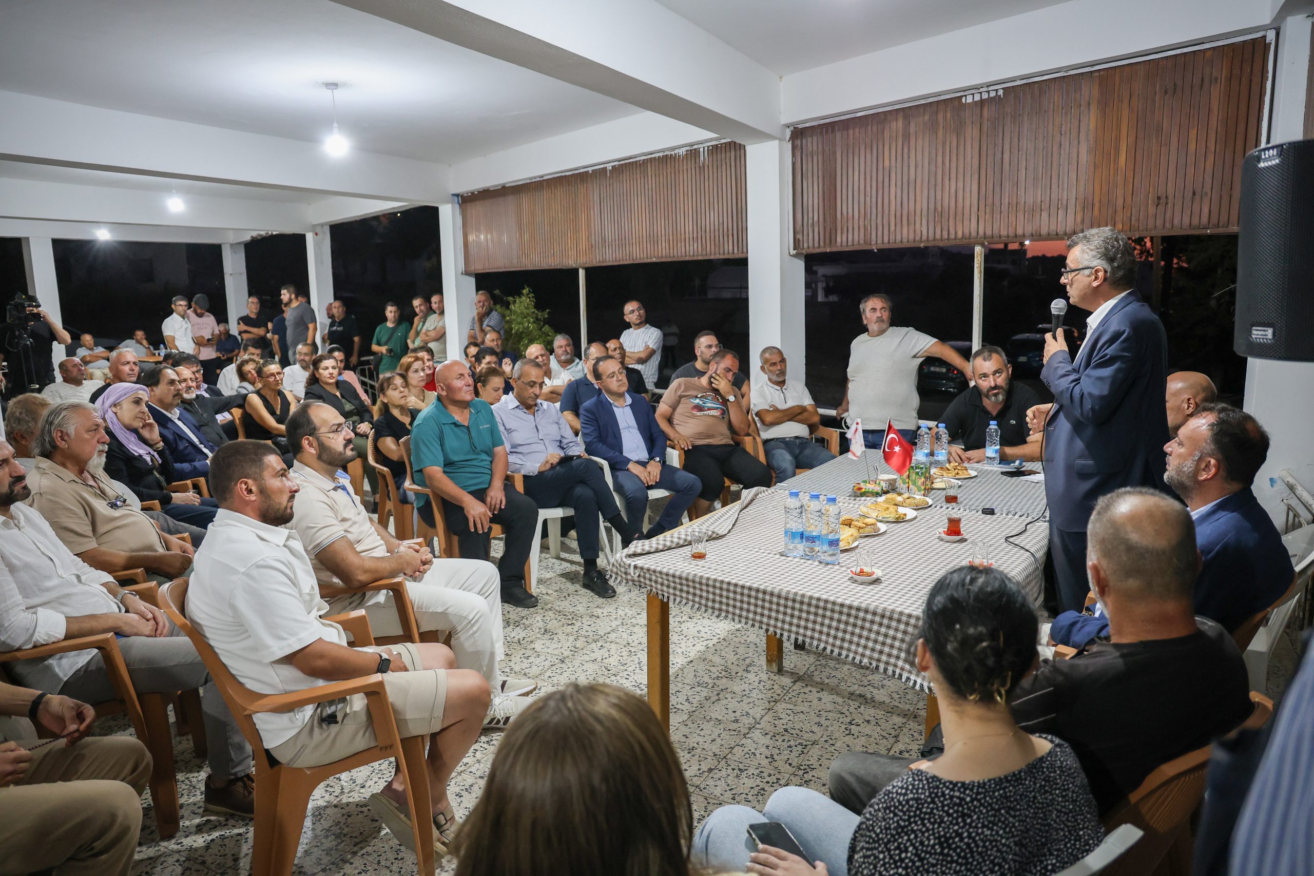 Erhürman Kaplıca’da halka seslendi… “Gelin yol arkadaşı olalım, bu yolu birlikte yürüyelim. Birleştirip bütünleştirelim”