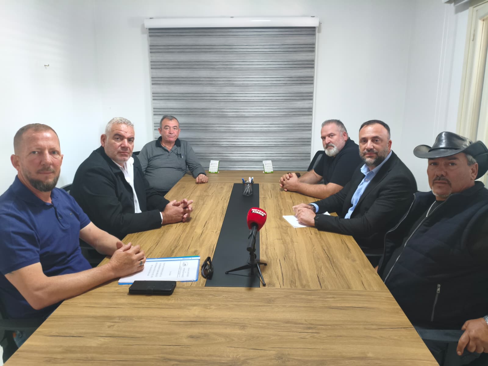 Hayvan Üreticileri ve Yetiştiricileri Birliği, TDP Genel Başkanı Zeki Çeler’i ziyaret etti