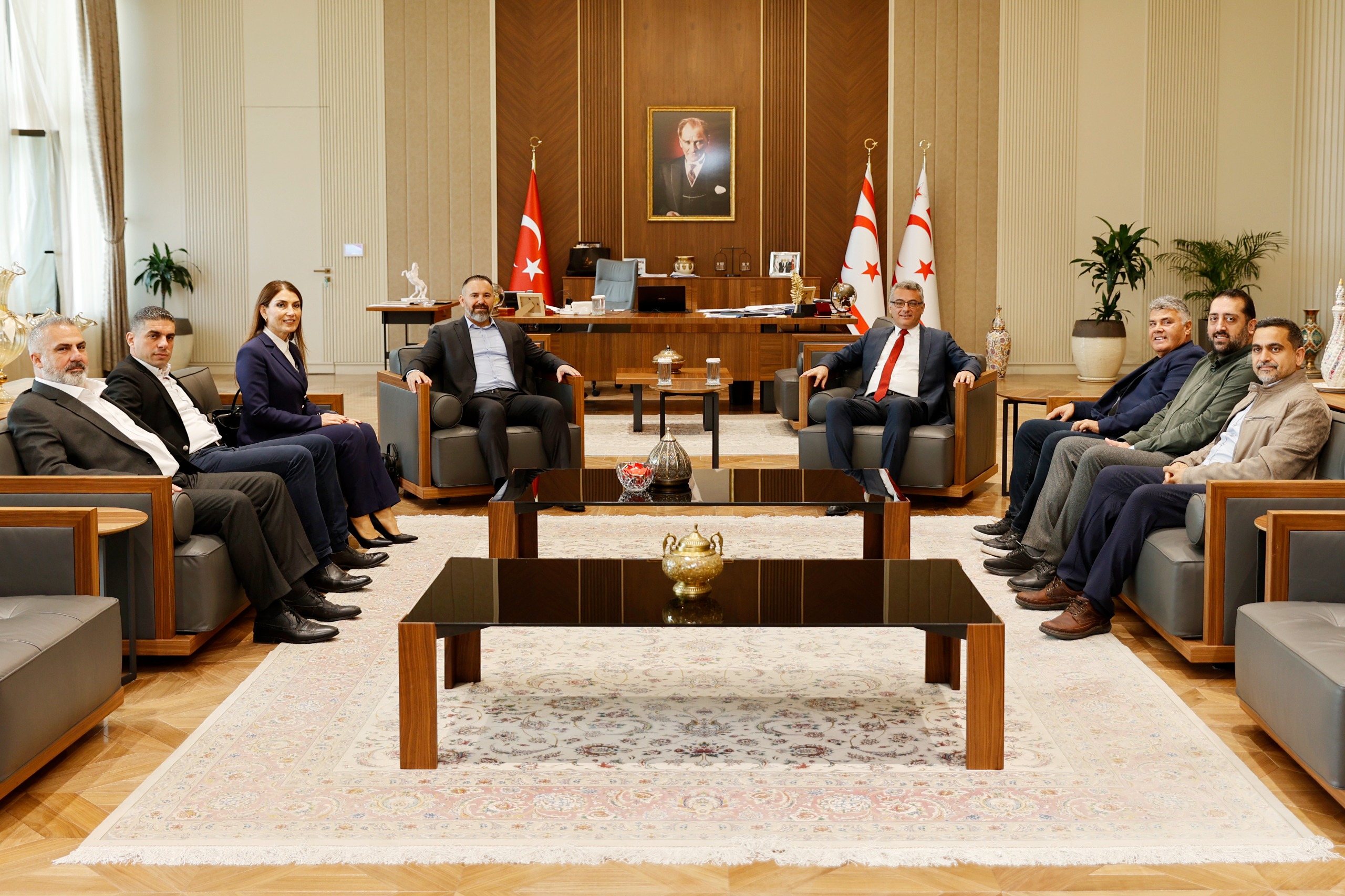 Cumhurbaşkanı Erhürman, KİEF heyetini kabul etti