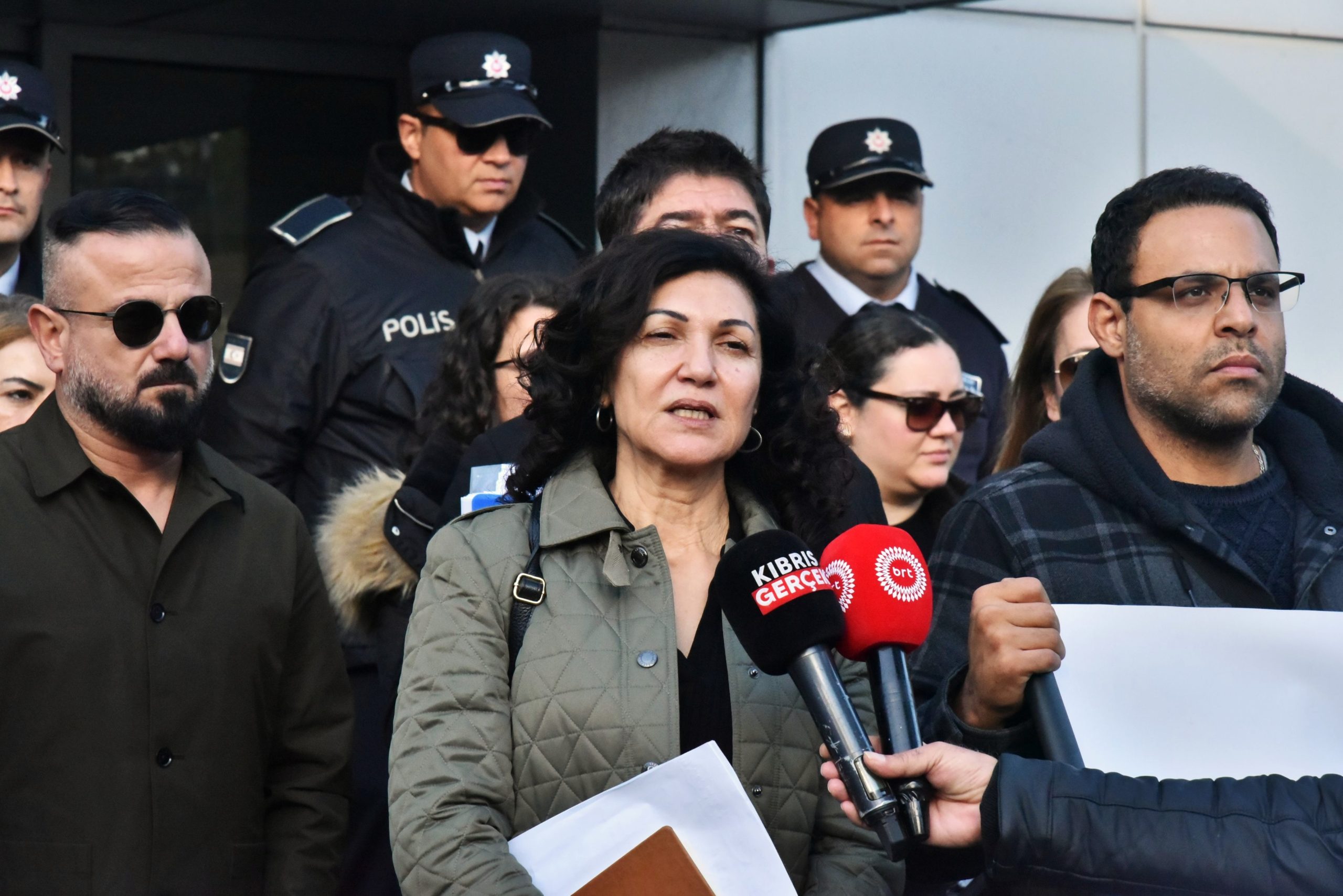 KTOEÖS, Milli Eğitim Bakanlığı ve Maliye Bakanlığı önünde eylem yaptı