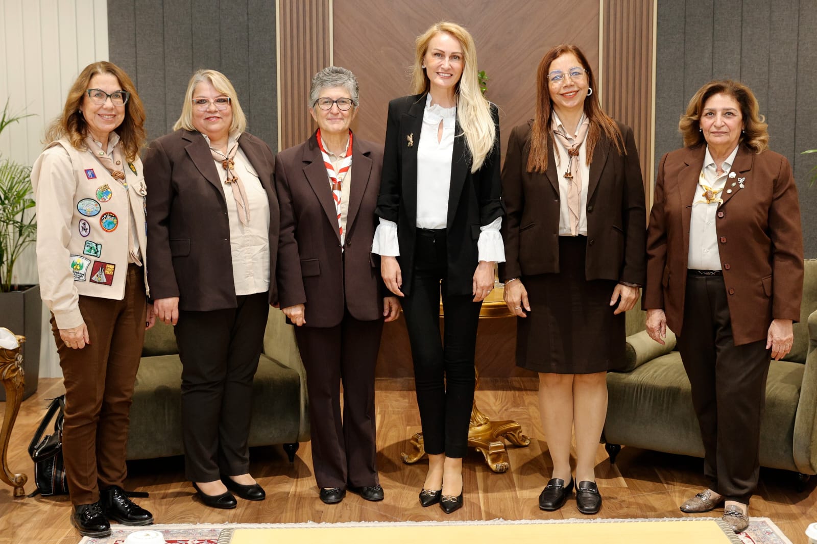 Nilden Bektaş Erhürman, Kıbrıs Türk İzci Örgütü Derneği heyeti ile görüştü