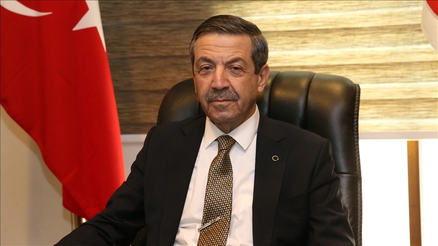 Dışişleri Bakanı Ertuğruloğlu Dr. Fazıl Küçük için anma mesajı yayımladı