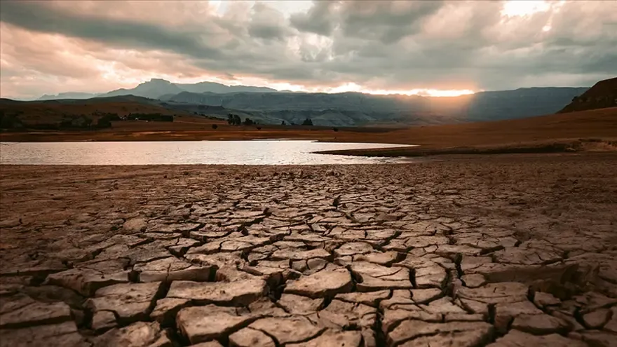Süper El Nino uyarısı. Aşırı kuraklık ve şehirleri yutan seller yolda