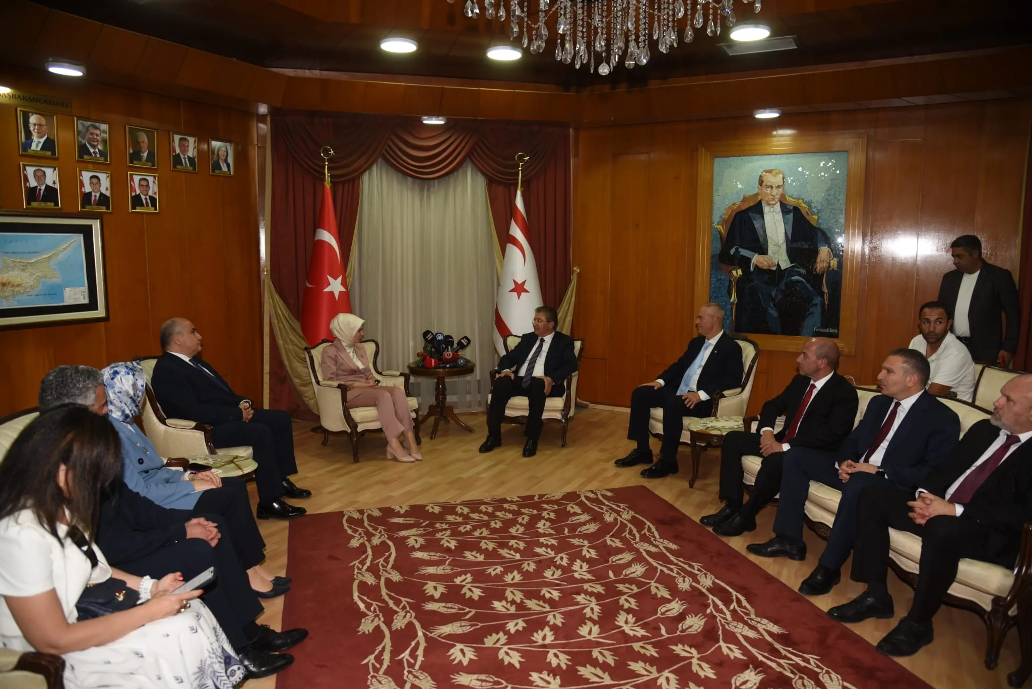 Başbakan Üstel, Türkiye Aile Bakanı Göktaş’ı kabul etti