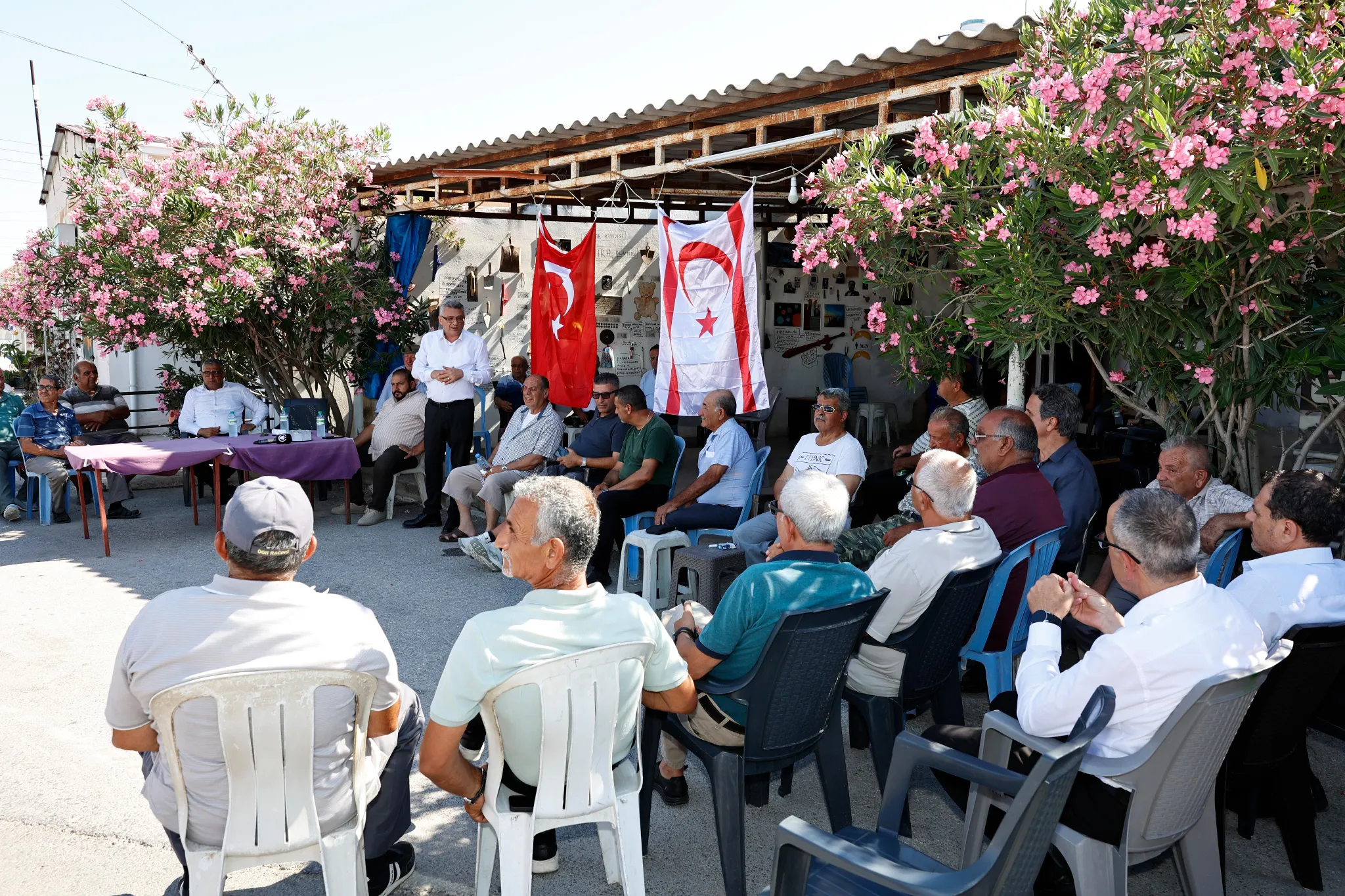 Cumhurbaşkanı Erhürman, Mesarya bölgesinde yurttaşlarla bir araya geldi