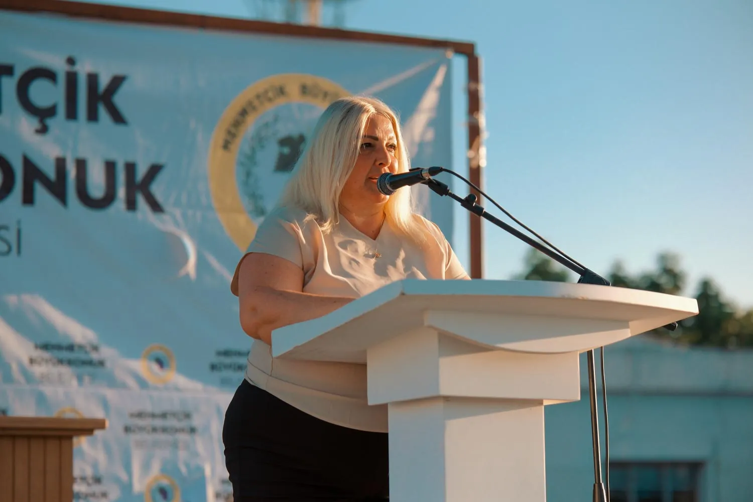 Mehmetçik Büyükkonuk Belediyesi Yaza Merhaba Şenliği yapıldı