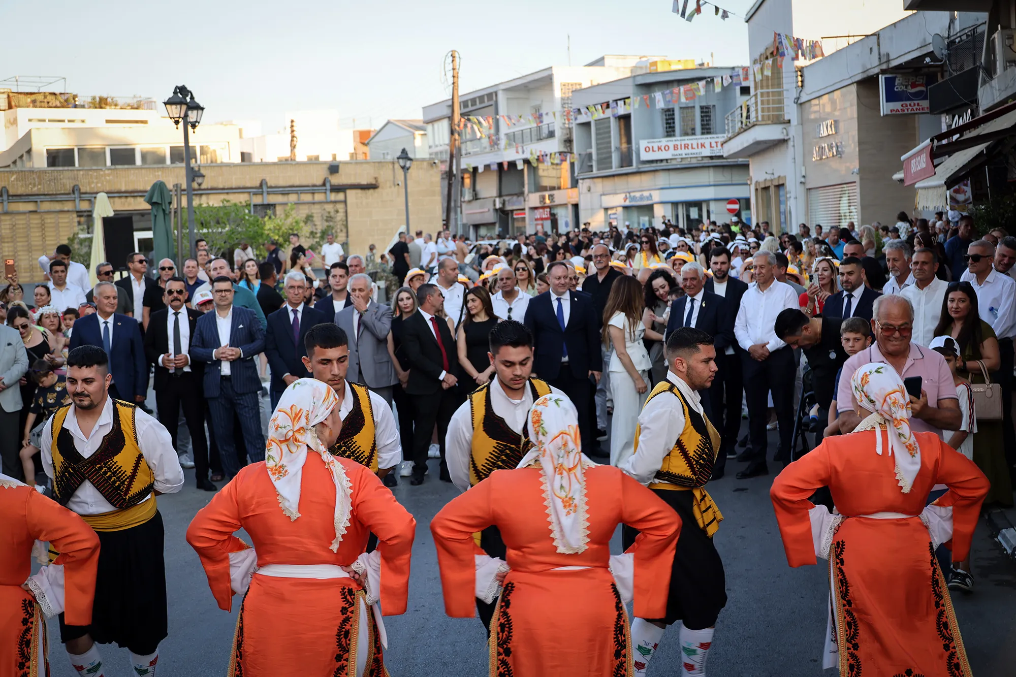 Öztürkler, Güzelyurt Portakal Festivali’ne katıldı: “Toprağa, üretime, egemenliğe ve bölgenin değerlerine sahip çıkacağız"